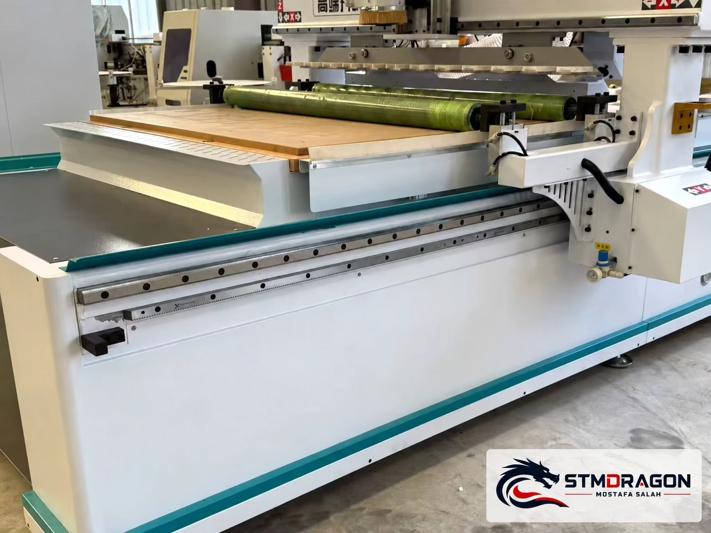 STMDRAGON STM-812MZ Automatic Loading & Unloading CNC Router Machine - Image 7